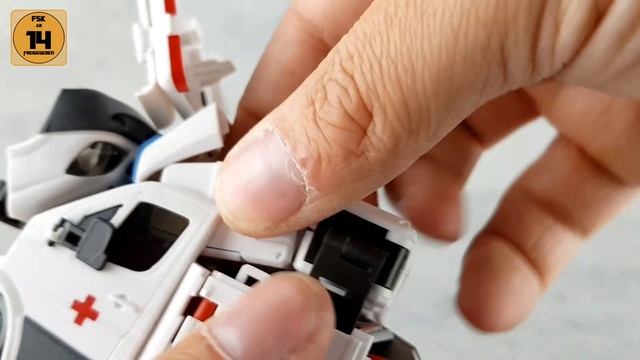 Generation Toy Bulance Review deutsch/German (3rd Party Transformers Masterpiece Groove) смотреть онлайн