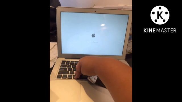 Downgrading To MacOS Mojave смотреть онлайн