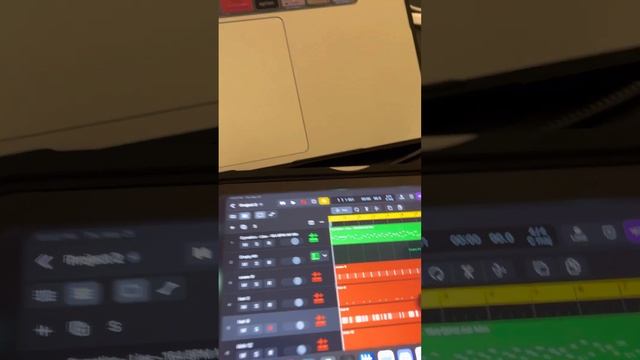 Logic Pro desktop vs Logic Pro IOS vs GarageBand Desktop vs GarageBand IOS