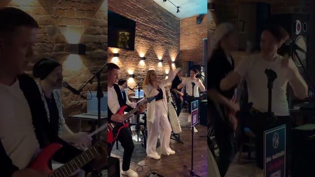 Жить в кайф - Макс Корж ⚡️ #кавергруппановосибирск #cover #кавергруппа