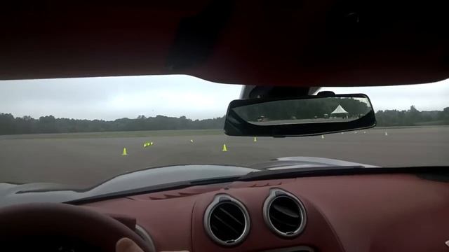 Driving the 2015 Dodge Viper. No cones were harmed in this video. смотреть онлайн