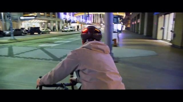 Funded In Just 4 Minutes! Lumos Ultra The New Standard In Bike Helmets - Best New Tech 2020 смотреть онлайн