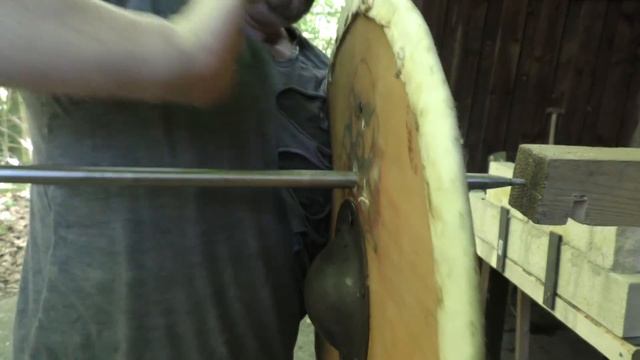 ThegnThrands Awesome Viking Shield - Will it hold? смотреть онлайн