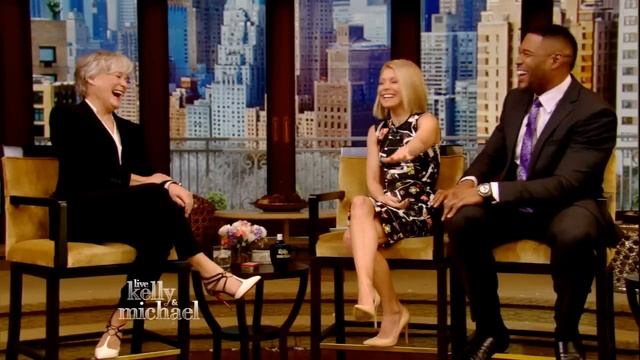 Glenn Close's '101 Dalmatians' and 'Fatal Attraction' Costumes смотреть онлайн