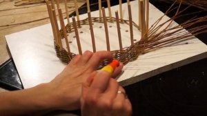 Русская ива - Урок 4. Послойное плетение.