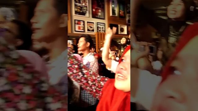 Ahmad Albar смотреть онлайн