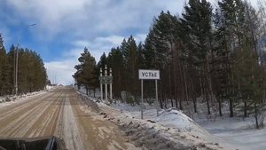 Село Устье, Сунтарский улус, Якутия - уютные домики и улицы на берегу Вилюя