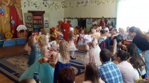 Баю-бай малышка. Прощание с куклами в детском саду.