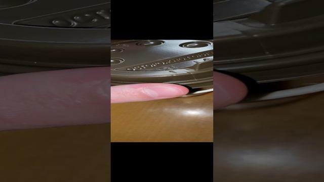 ЛАТТЕ НА ОСНОВЕ КОКОСОВОГО МОЛОЧКА ИЗ ВКУСНО И ТОЧКА / КОКОСОВЫЙ ЛАТТЕ ИЗ РУССКОГО МАКДОНАЛДСА