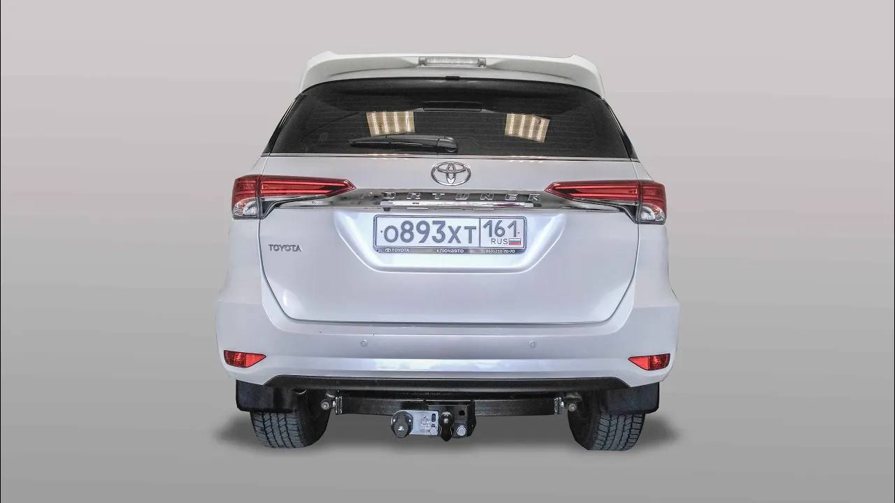 Установка фаркопа Leader ТСУ T122-F/F(N)/FC V2.TOYOTA FORTUNER 2005-2015 г.в., 2015-...г.в. смотреть онлайн