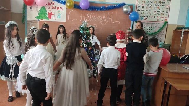 2кл утренник Великент С новым годом 🥰