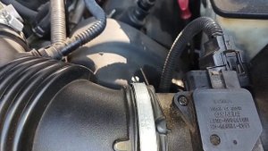 Jaguar XF Air Filter(How to Remove the Air Filter Housing)