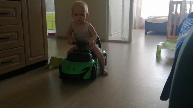 Вика Мак на толокаре (1,5) 21,01,22 смотреть онлайн