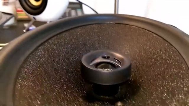 Audio system R105.4 VS Morel Maximo 6X9 (INT) смотреть онлайн