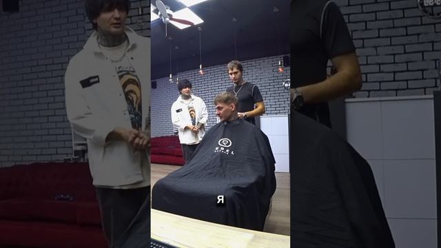 ИСПОРТИЛИ ПРИЧЁСКУ КЛИЕНТУ. Полный выпуск уже на канале смотреть онлайн