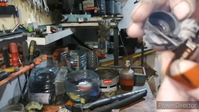 Разбираю датчик положения дроссельной заслонки (ДПДЗ). Что внутри?