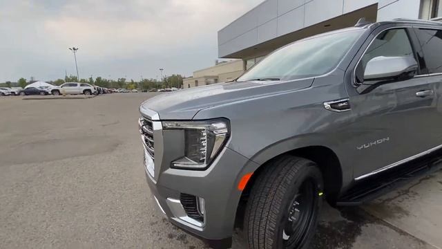 Gray 2021 GMC Yukon SLT Review - GSL GM City - Calgary смотреть онлайн