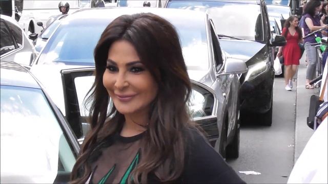 Elissa Khoury إليسا @ Paris 4 july 2018 Fashion Week show Elie Saab / juillet #PFW смотреть онлайн