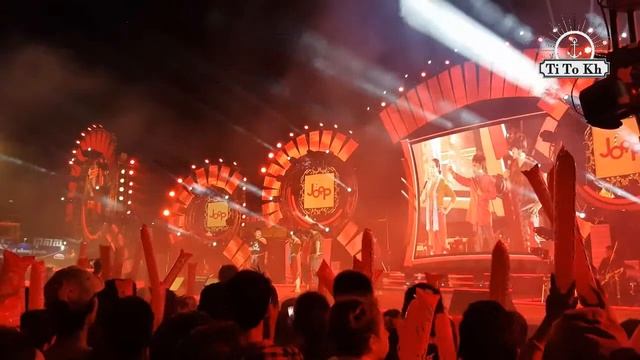 Kom Pleang Krom Ta Koy Water festival First day At Kors Pech