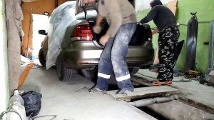Покраска после ужасного ДТП .Красим прям на транспортировочный грунт .W Поло
