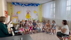 "Совместная работа с учителем-логопедом. " Логопедические распевки"