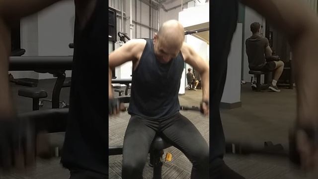 How To Perform Seated Dip Failure Drop Set смотреть онлайн