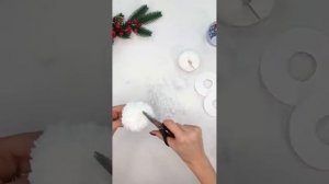 Очень классные и простые Игрушки из помпонов!