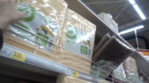 VLOG Незапланированный шоппинг в АШАНе. Алиса выбирает шляпку.