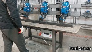 Многошпиндельный Вертикальный сверлильный станок с подаче масленого тумана в зону сверления.