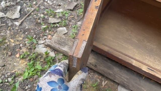 Своими руками#1 Перекраска старой тумбы👩🎨