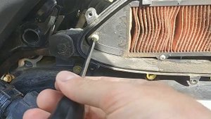 Kymco Agility City 125 Air filter replacement