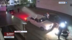 Толпа перевернула машину пристававших к девушкам мужчин в Краснодаре