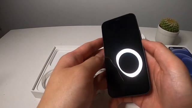 فتح علبة IPhone 12 Mini Black смотреть онлайн