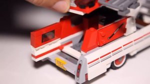 Lego Ghostbusters 75828 Ecto-1 and 2 Speed Build