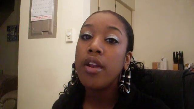 Jazmine Sullivan's Bust Your Windows- Sang by Victoria смотреть онлайн