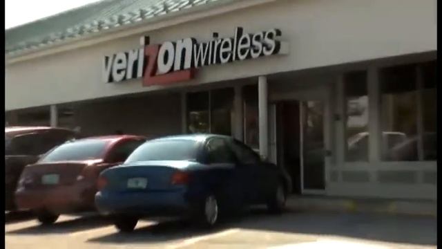 Crowds flock in for new iPhone 5 смотреть онлайн