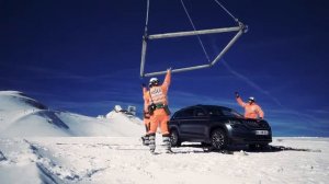 Škoda Kodiaq drives on the Swiss Alps