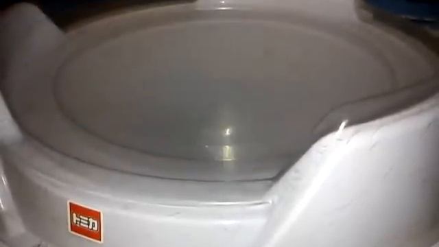 Metal Fight Beyblade Battle : MF-L Phantom Orion B:D (Bearing Drive) VS MF-H Screw Byxis 85R2F смотреть онлайн