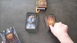 2022 08 13 : Présentation de 5 tarots (+ le tarot de Marseille)