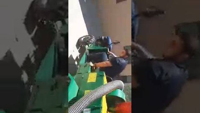 Amazing Hazelnut Picking Machine Türkiye Fındık Toplama Makinesi Pat Pat Türkiye смотреть онлайн