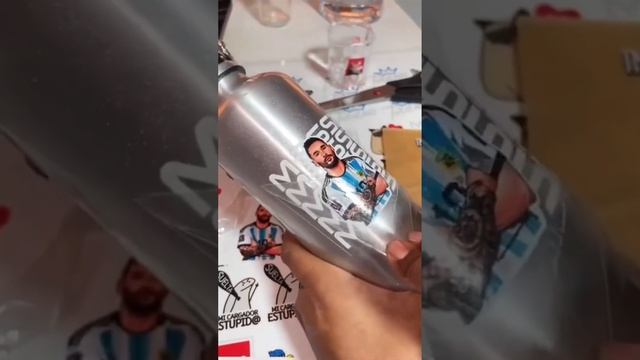 Брендирование наклейками UV DTF