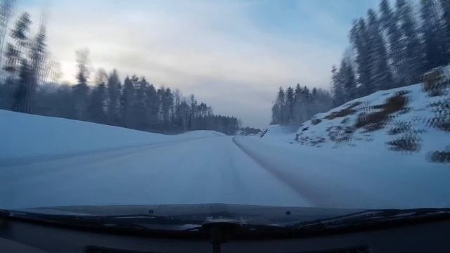 Заснеженная трасса А121
