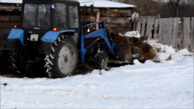 Работа ковшом (ковш, вилы, быстросъемное устройство, кун 0,8, пку на мтз, т-40) смотреть онлайн