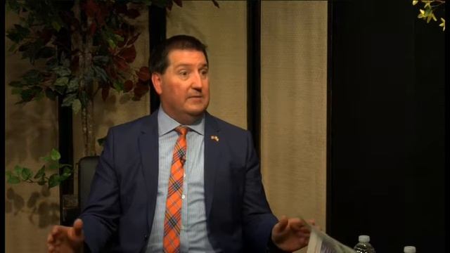 Community Forum with guest, Timothy S. Grayson смотреть онлайн