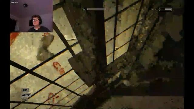 Outlast Stream #1 - Spooky times (w/ facecam) смотреть онлайн