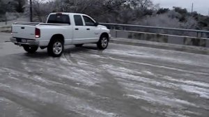 Dodge ram Hemi 4x4 in Texas ice