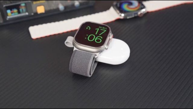 Apple watch power bank that's same size with your Airpods? Now that's handy! 🔥💥💯