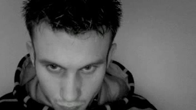 Andy G - slit wirst theory DnB mix (logic pro 8) смотреть онлайн