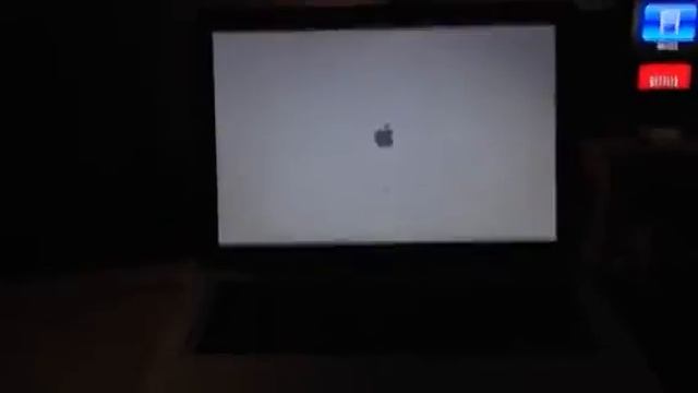 MacBook Pro 2009 Boot with Traditional HD смотреть онлайн