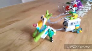 Lego Wedo 2.0 Santa claus - 1of2